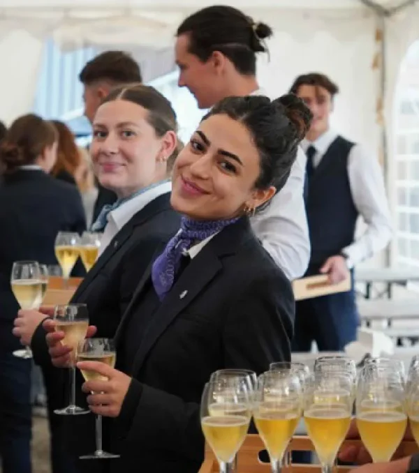 Bachelor hosteleria